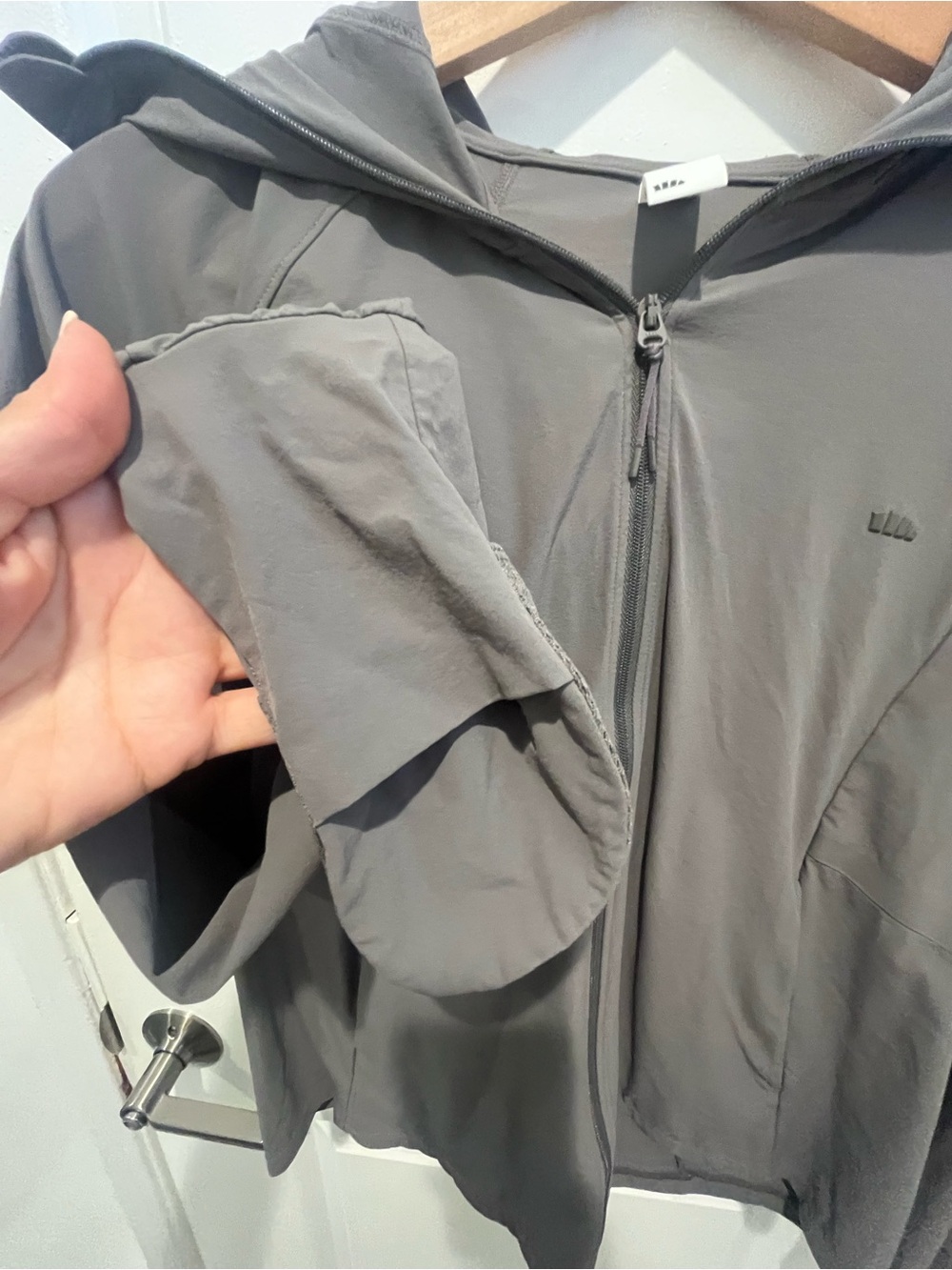 Beneunder Jacket Medium - Picture 4 of 8